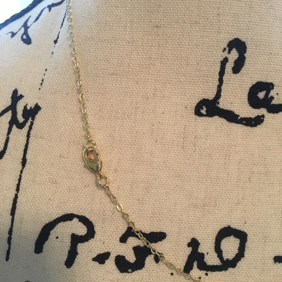 SOLD OUT - 🎉3xHP🎉 White Druzy Necklace - Picture 6 of 8